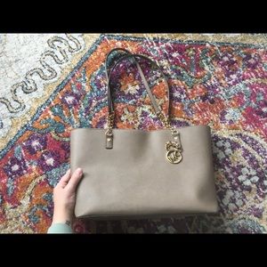 Michael Kors Medium Taupe Purse/Tote